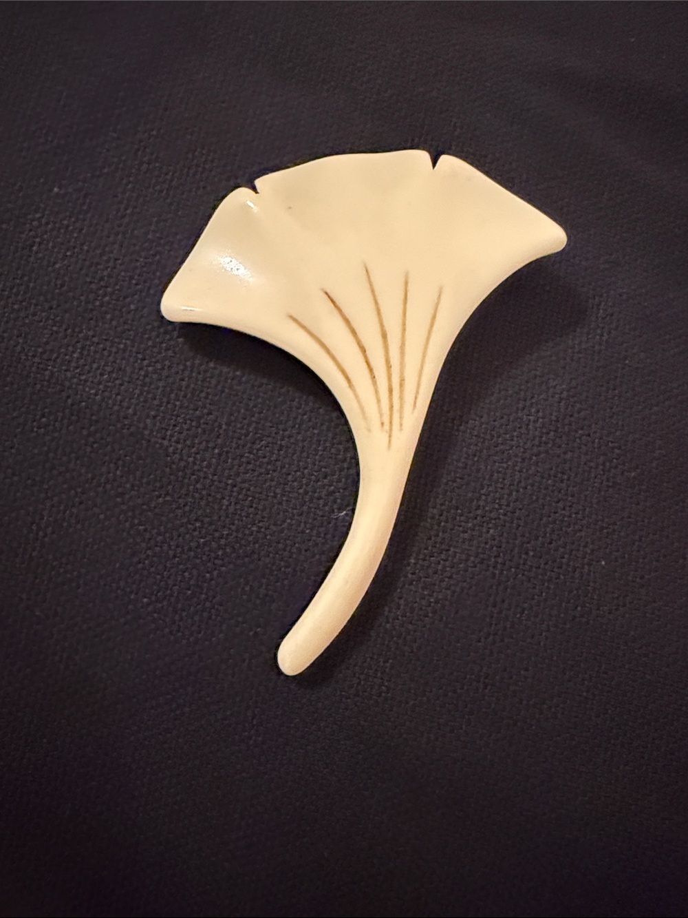 Vintage Ginko Leaf Pin